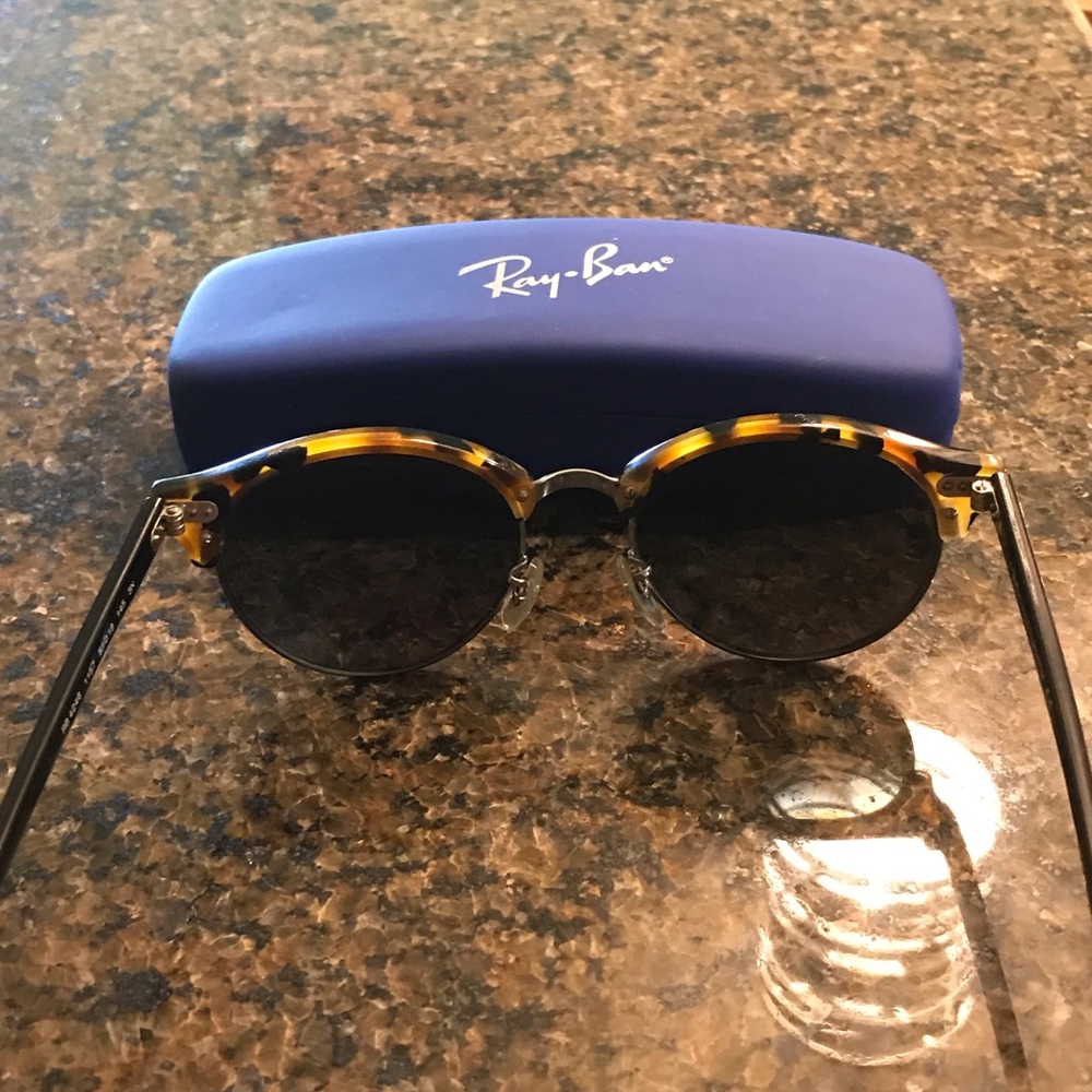 RAY BAN SUNGLASSES - Picture 3 of 7